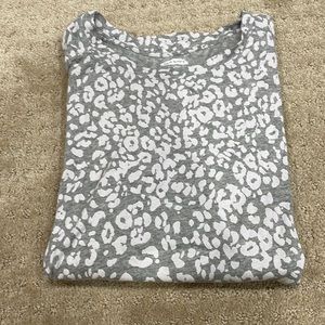 Old navy shirt